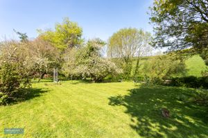Phoenix House - Garden- click for photo gallery